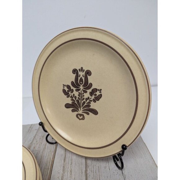 Pfaltzgraff Village Tan Set of 3 Dessert Bread Plates 7 1/4" USA - Picture 2 of 7